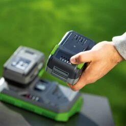 LUX 1 PowerSystem Starter-Set Mit 20 V 4 Ah Li-Ion Akku Und Schnellladegerät -Elektrowerkzeug Geschäft 4007871960347 A 03