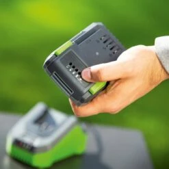 LUX 1 PowerSystem Starter-Set Mit 20 V 2 Ah Li-Ion Akku Und Schnellladegerät -Elektrowerkzeug Geschäft 4007871960514 A 03 1