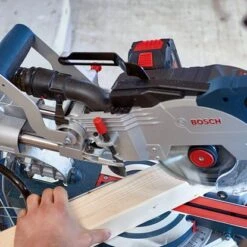 Bosch Professional Akku-Kapp- Und Gehrungssäge Biturbo GCM 18V-216 1.600 W Solo 10 Bosch Professional Akku-Kapp- Und Gehrungssäge Biturbo GCM 18V-216 1.600 W Solo -Elektrowerkzeug Geschäft 8385460 A02